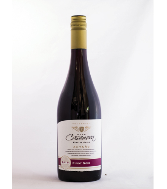 Hugo Casanova Antaño Pinot Noir